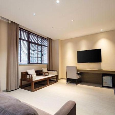 Ibis Styles Wuhan Optics Valley Square Hotel Экстерьер фото
