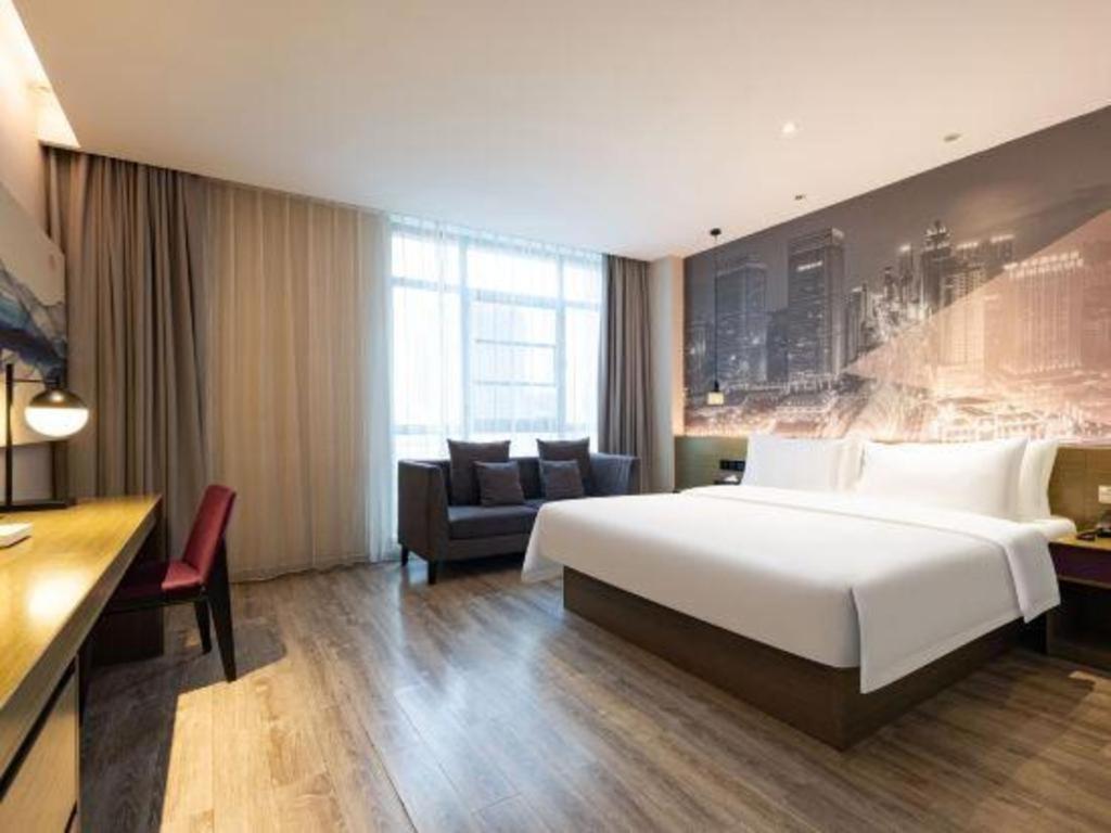 Ibis Styles Wuhan Optics Valley Square Hotel Экстерьер фото