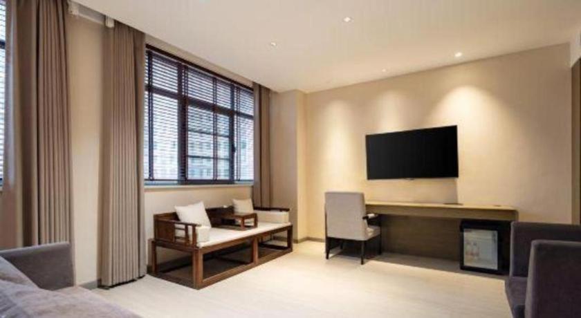 Ibis Styles Wuhan Optics Valley Square Hotel Экстерьер фото