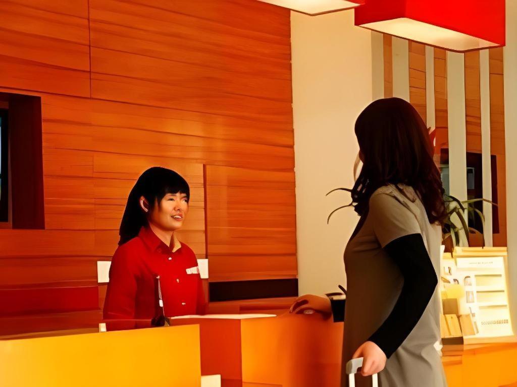 Ibis Styles Wuhan Optics Valley Square Hotel Экстерьер фото