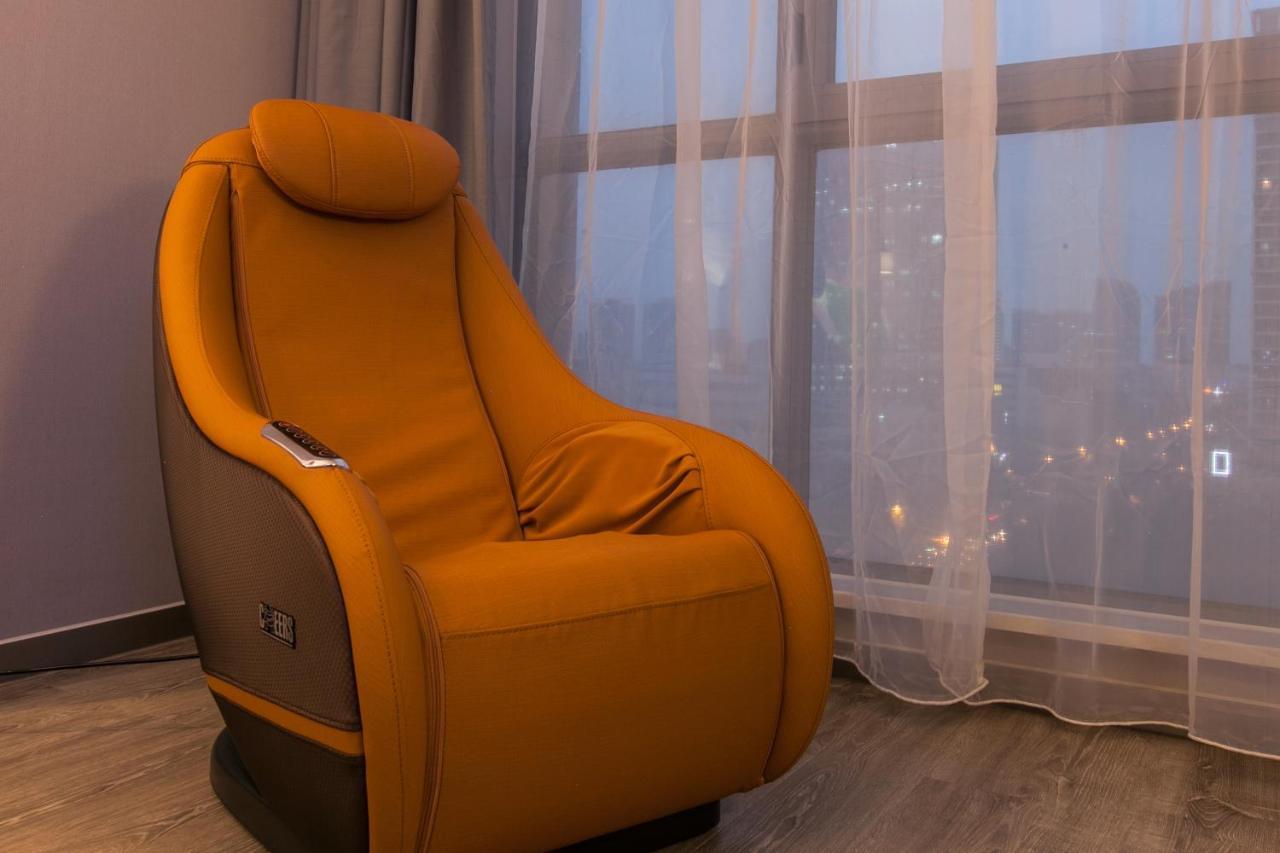 Ibis Styles Wuhan Optics Valley Square Hotel Экстерьер фото